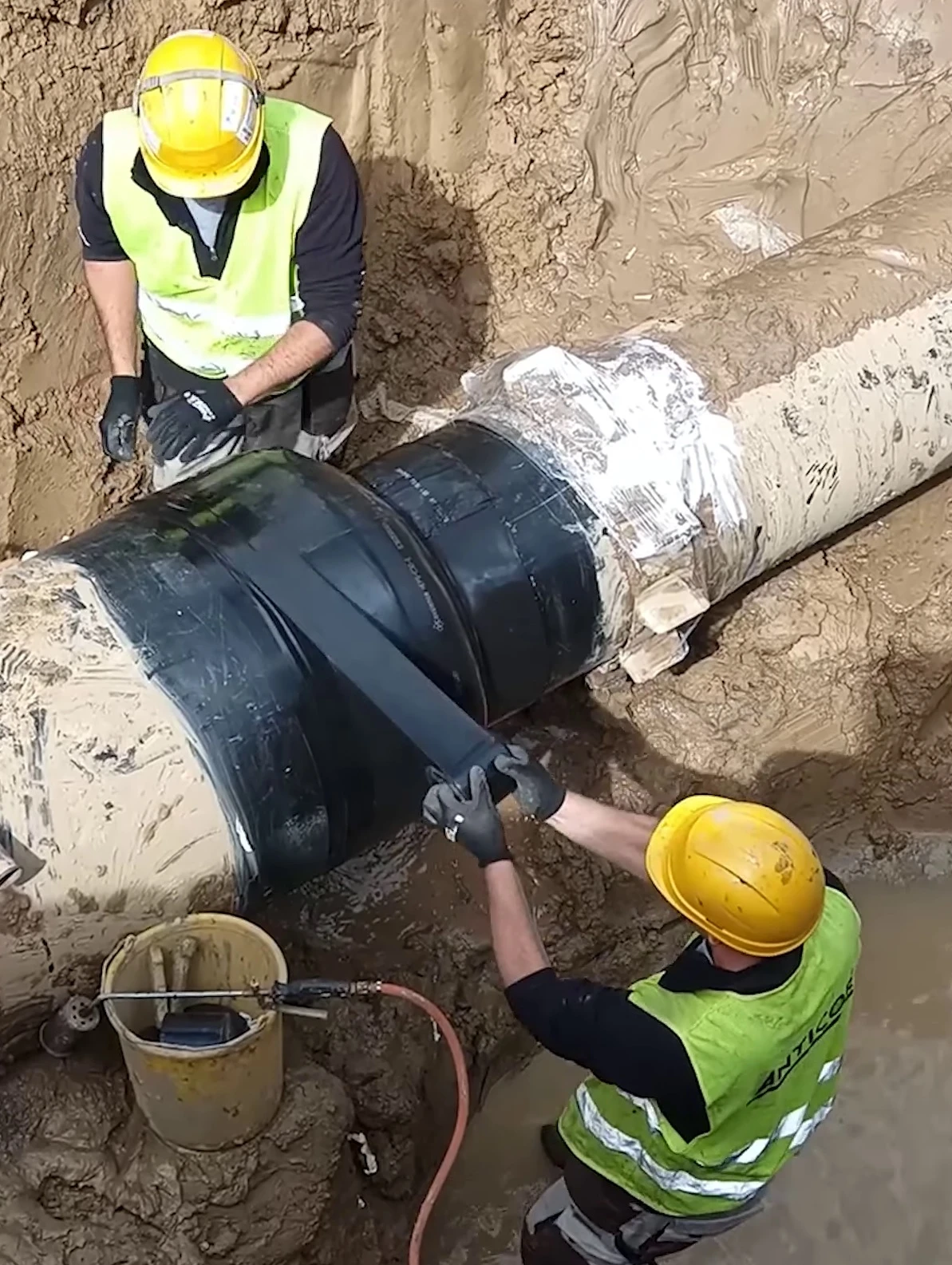 Chráničky a ochranné trubky